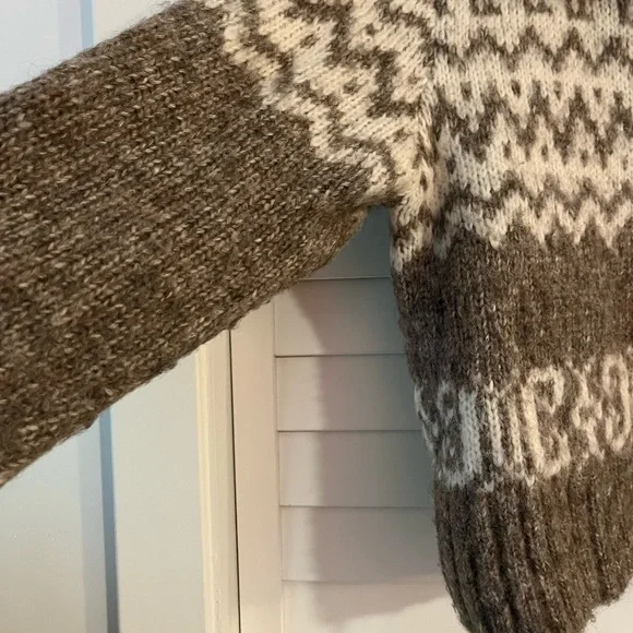 TRADE Ozma of California Cabin Cardi, Eco-Cloud Alpaca Cotton, Shrub - Picture 15 of 15